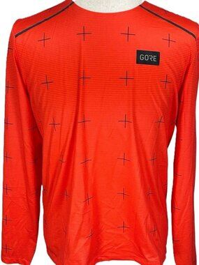 NWOT - Gorewear Contest Long sleeve Shirt